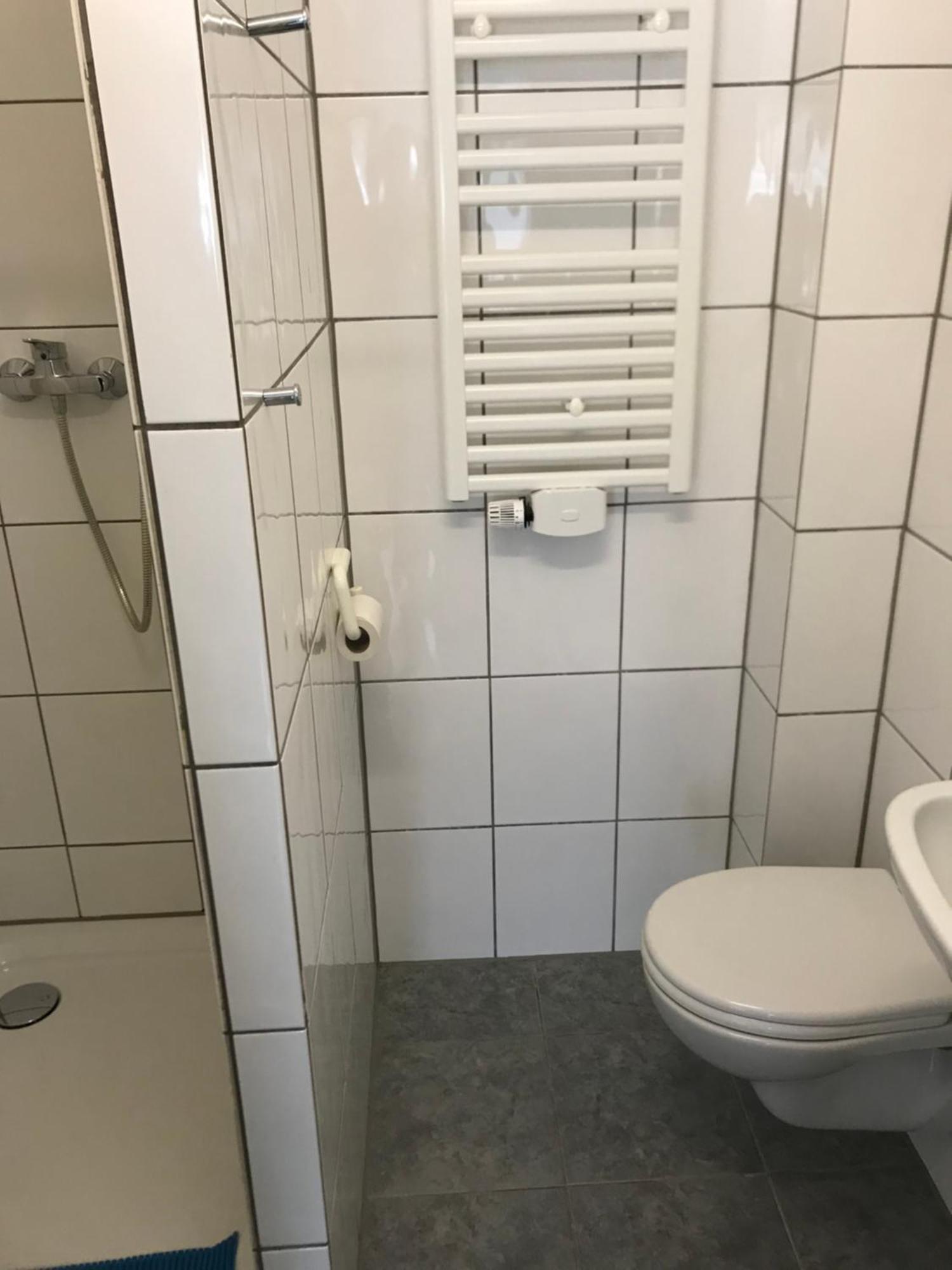 Hostel 66 Bremerhaven Geestland Imsum Bagian luar foto