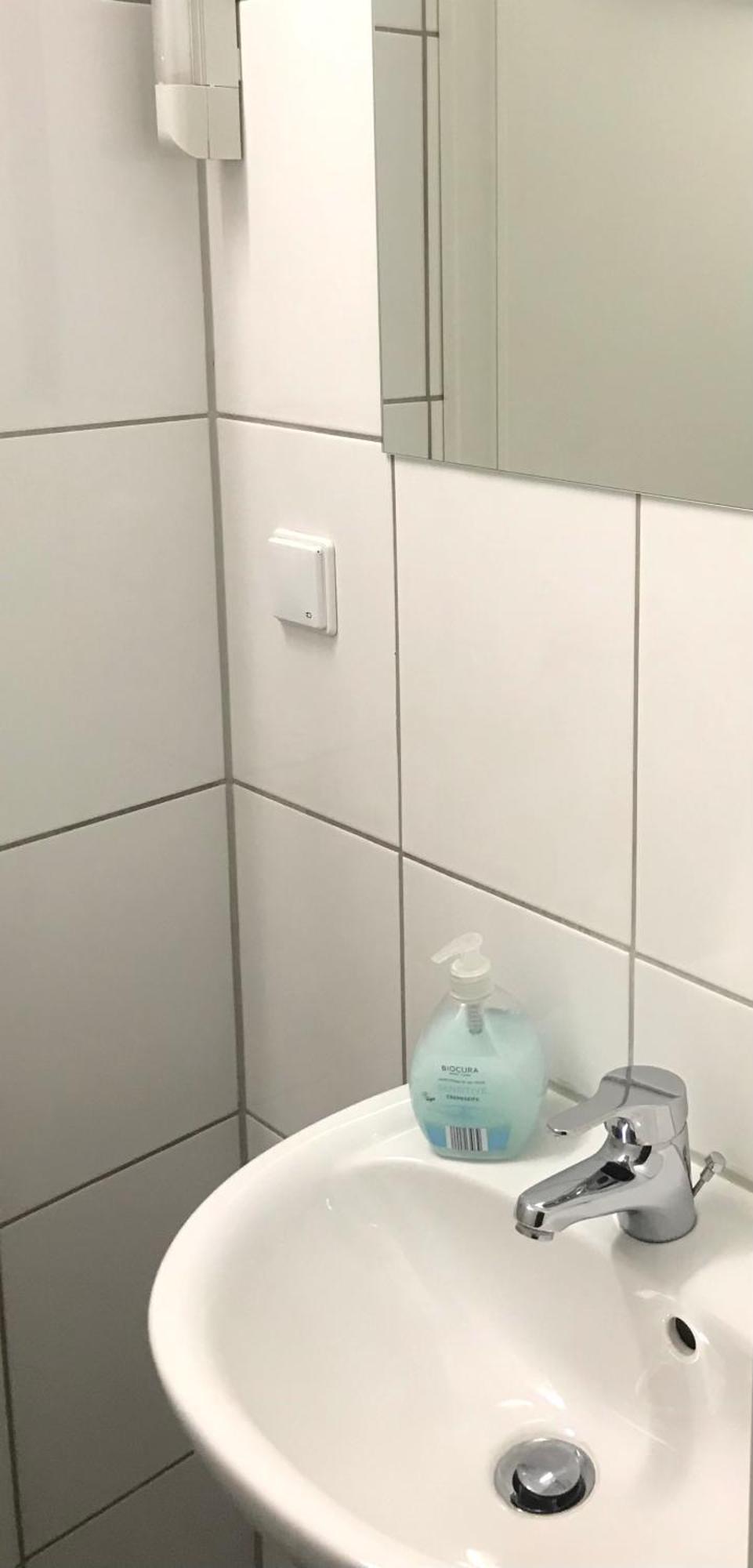Hostel 66 Bremerhaven Geestland Imsum Bagian luar foto